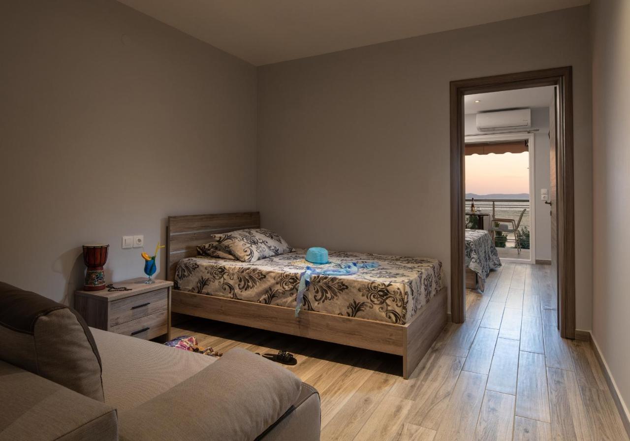 Sunset Studios - Suites With Seaview & Back Side Apartements Toroni Exterior photo